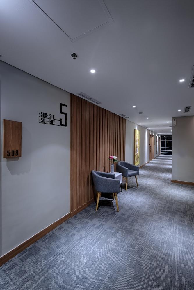 Kuretakeso Kemang Hotel Jakarta Luaran gambar