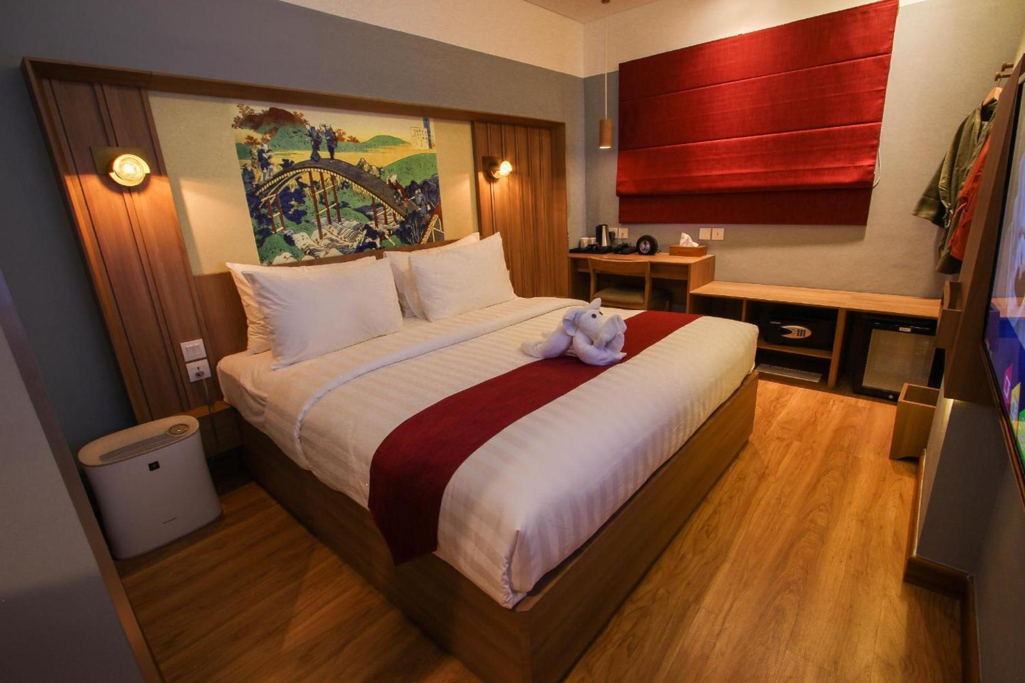 Kuretakeso Kemang Hotel Jakarta Luaran gambar