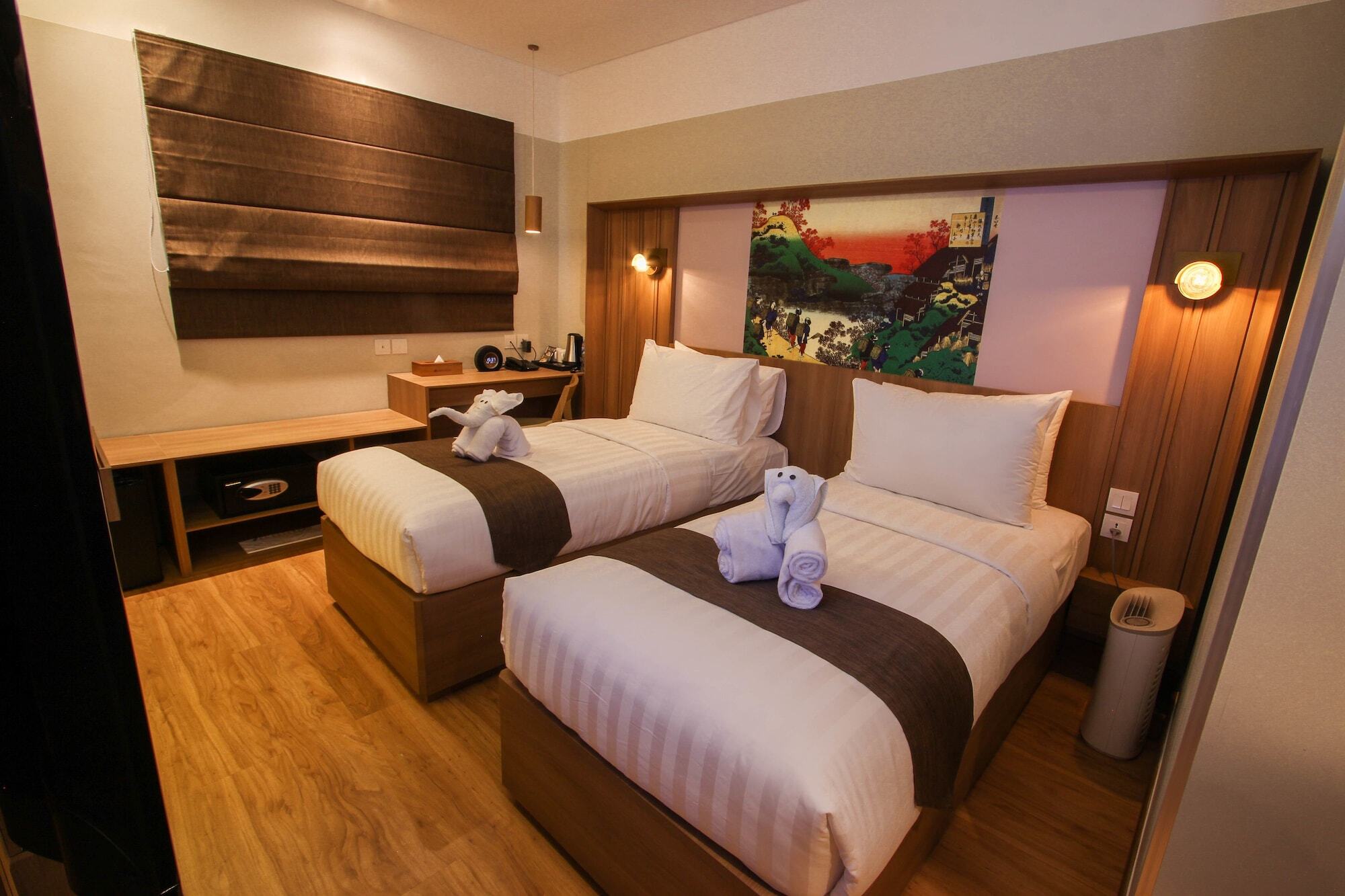 Kuretakeso Kemang Hotel Jakarta Luaran gambar